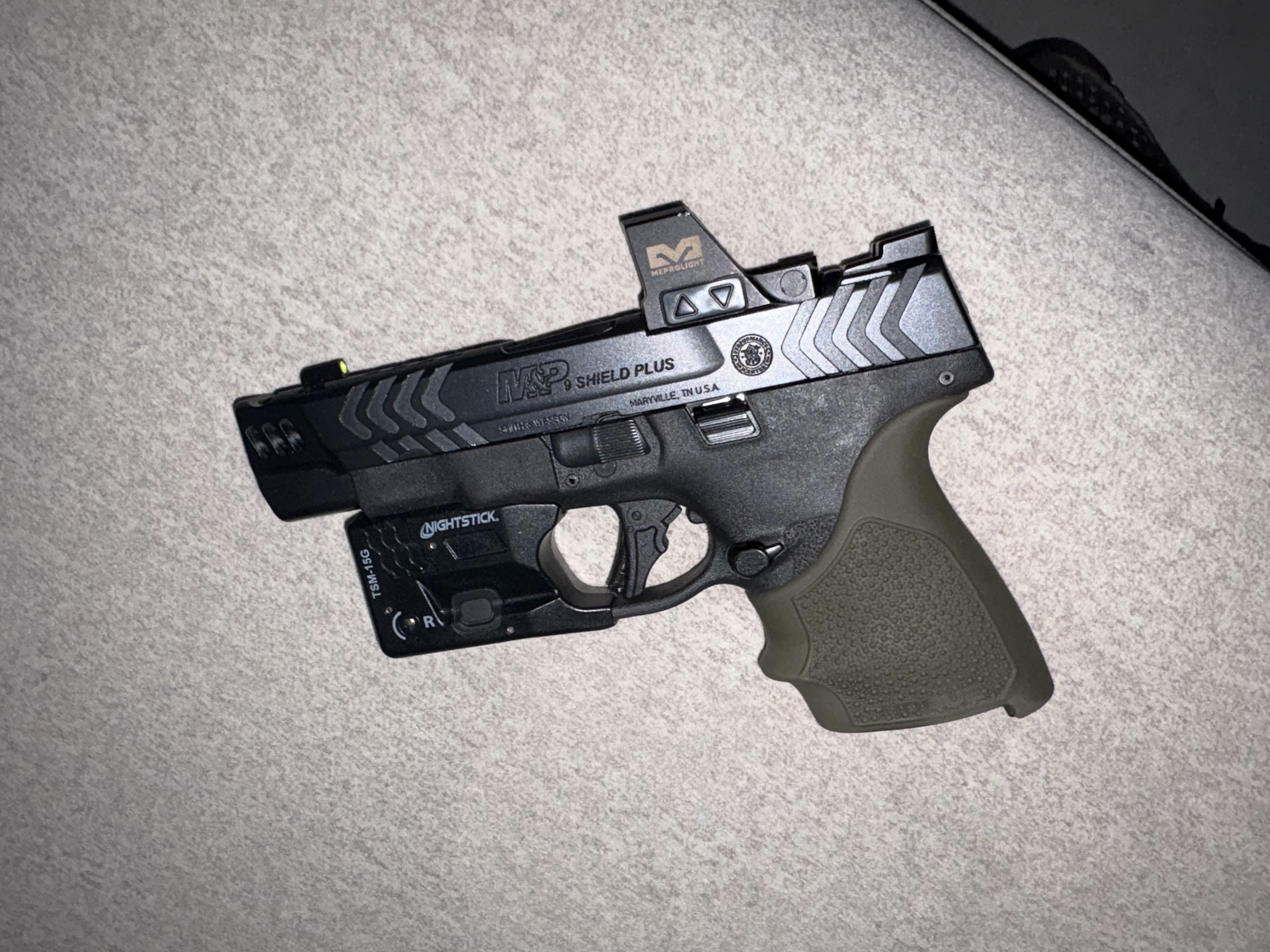 Shield Plus Carry Comp  שמור בקנאות  3