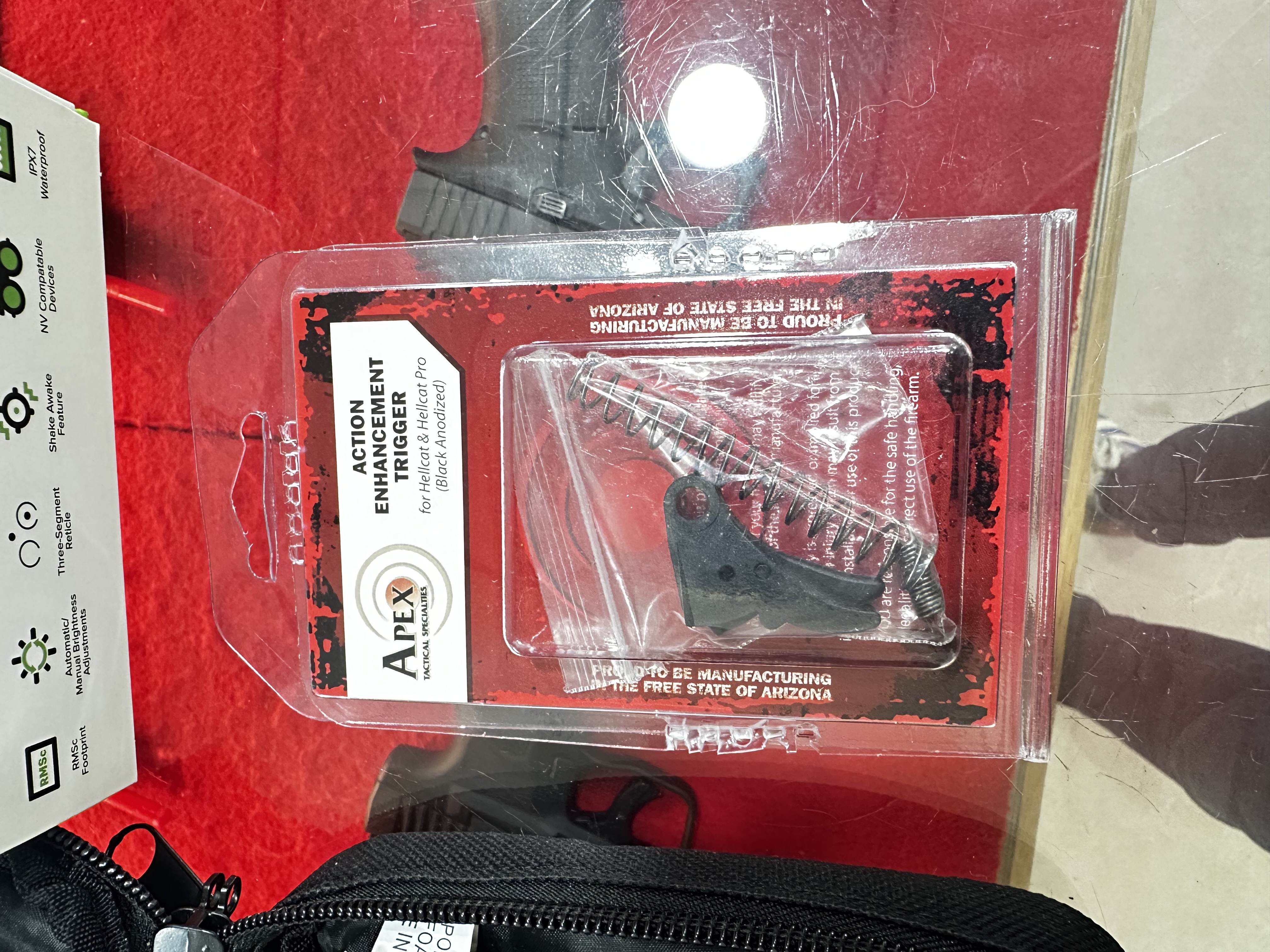 Hellcat pro עם הדק Apex וכוונת השלכה מפרולייט 4