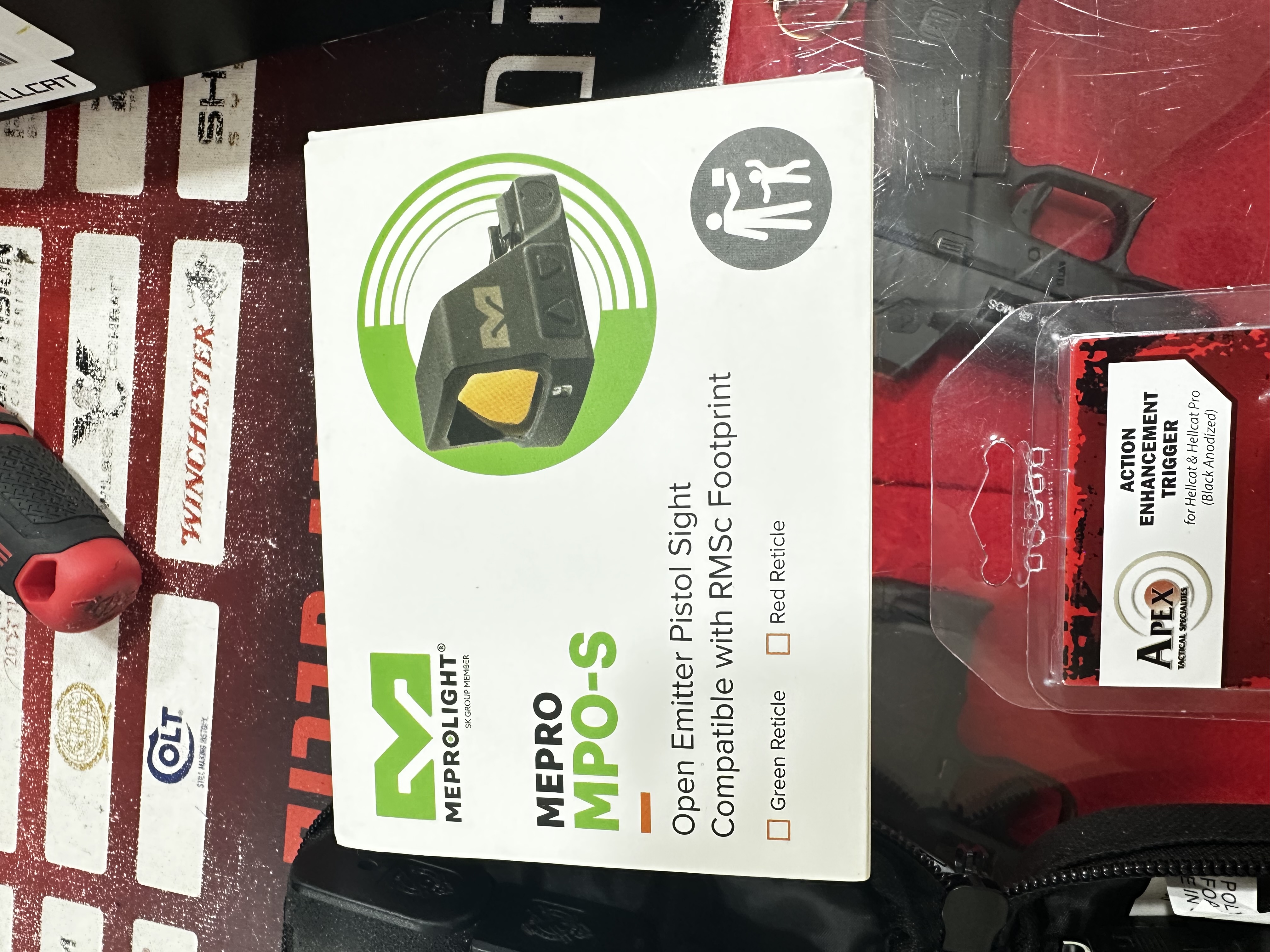 Hellcat pro עם הדק Apex וכוונת השלכה מפרולייט 3