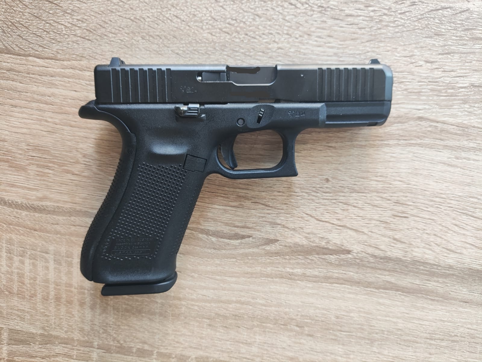 Glock 45 5 Gen במצב חדש כולל 2 מחסניות של 17 כדורים
