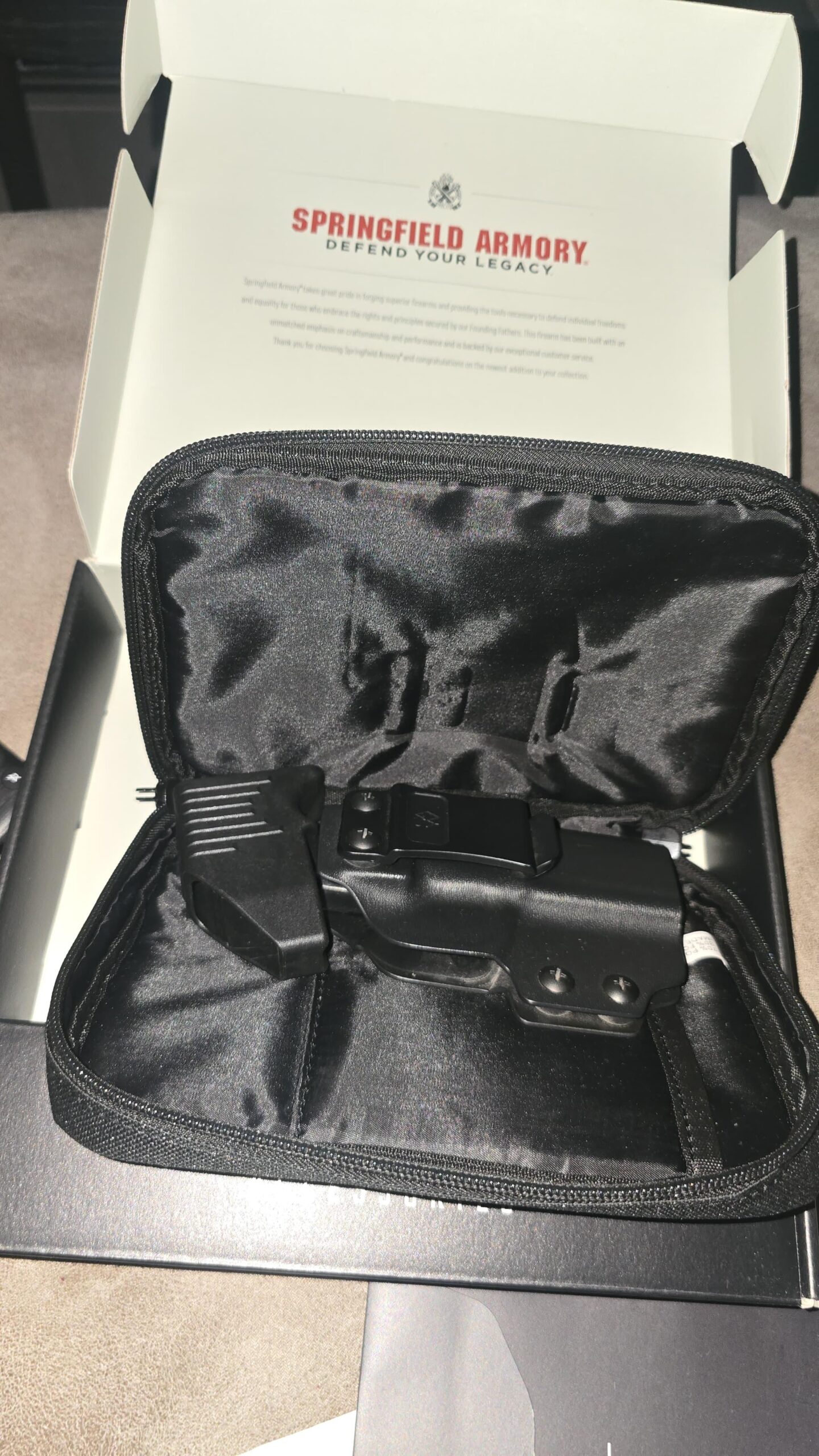 Springfield Hellcat Pro + נרתיק פנימי + 3 מחסניות 2