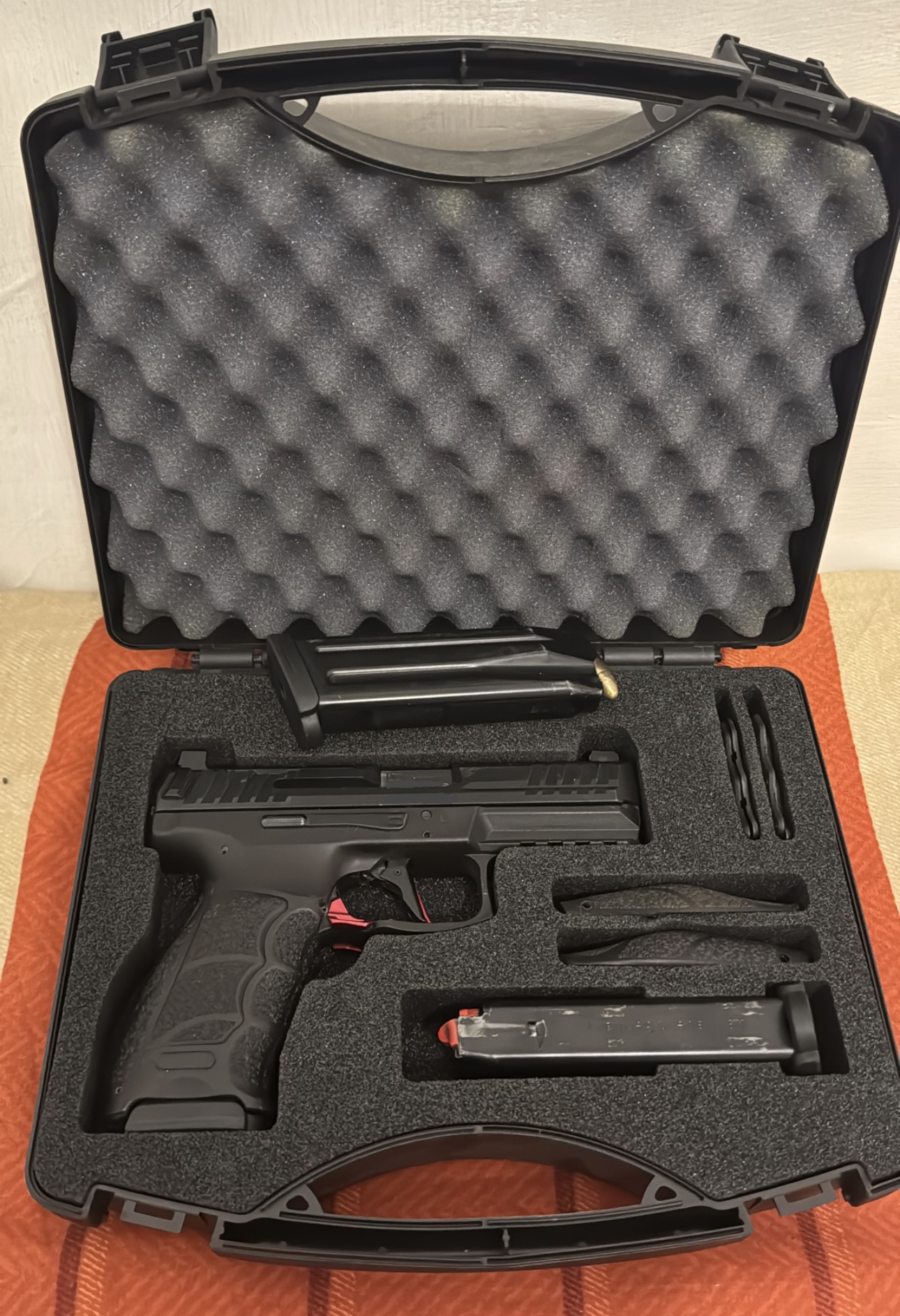 Heckler & Koch VP9