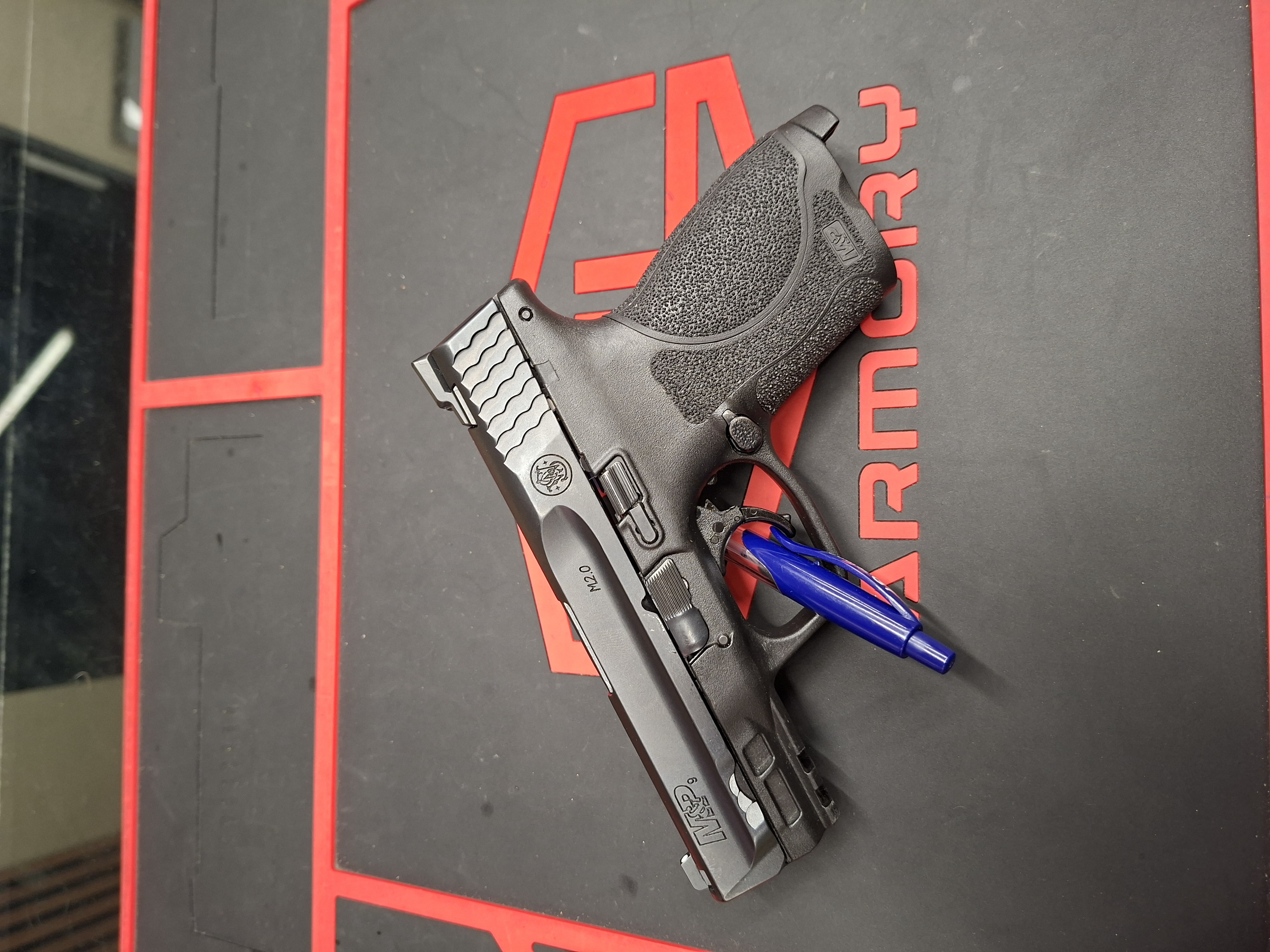 M&P M2.0 Compact 3.6" כולל 4 מחסניות העברת בעלות ועוד 2