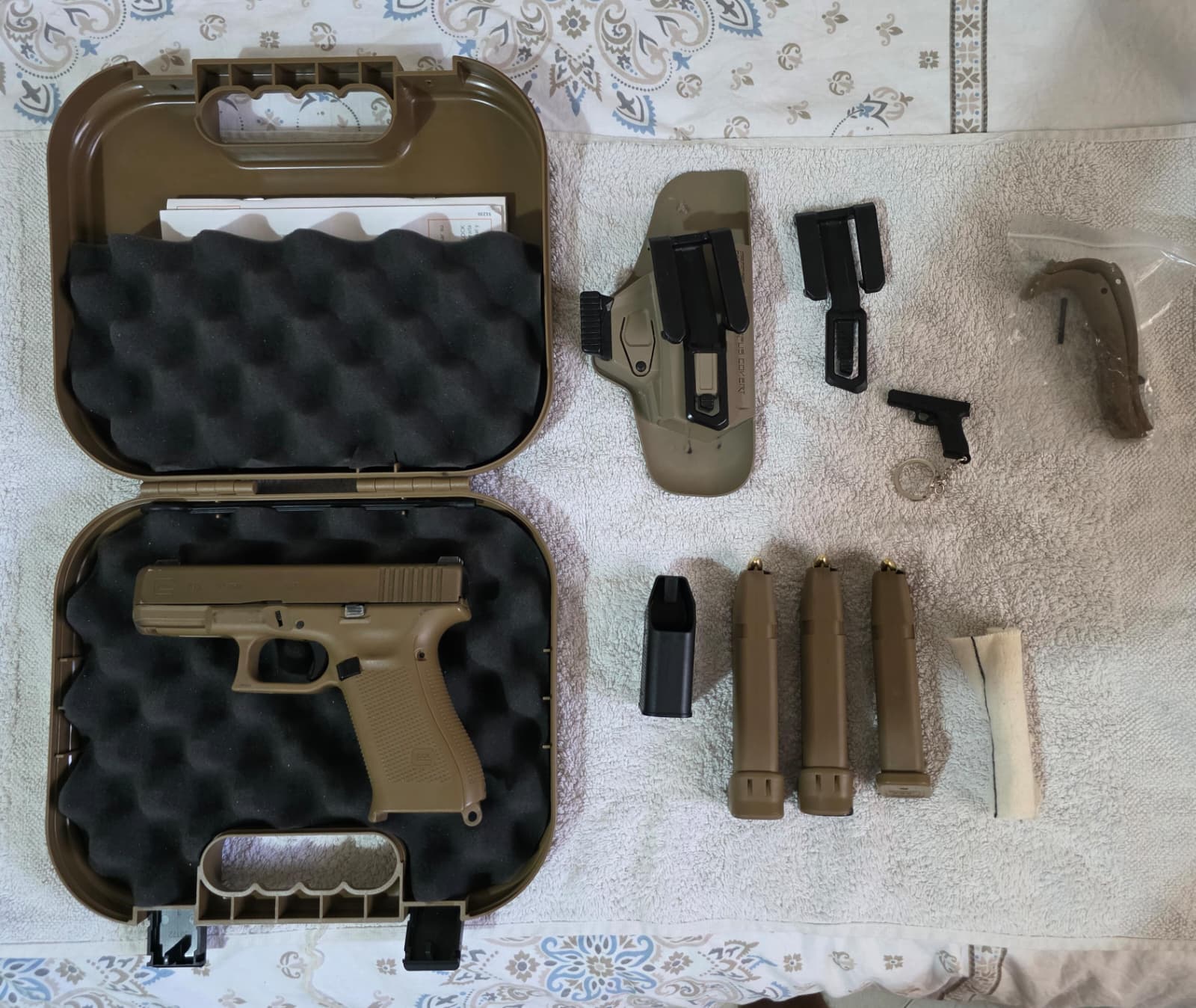 Glock 19X מדברי (Coyote) דור 5  3