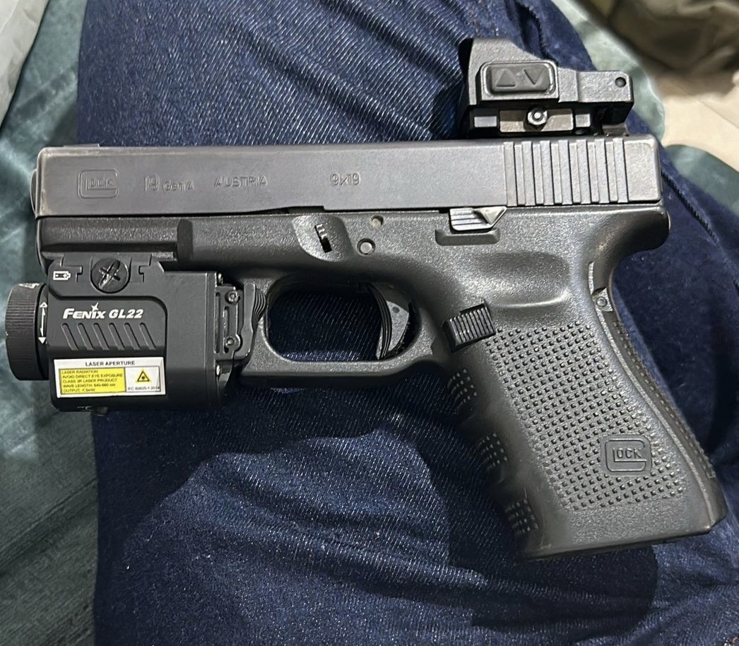 Glock 19 למכירה עם מחסנית מקורית, אפשרות לאביזרים נוספים 