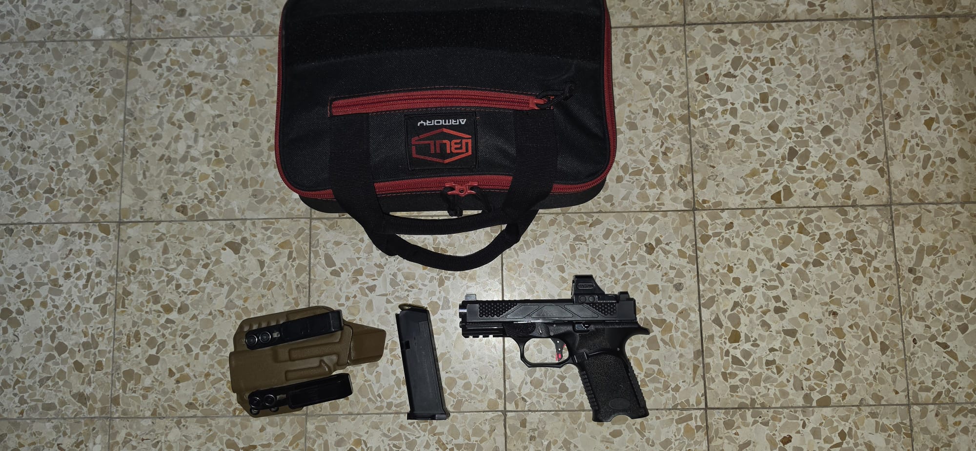 בול AXE C במצב מצויין, שמור מאוד 