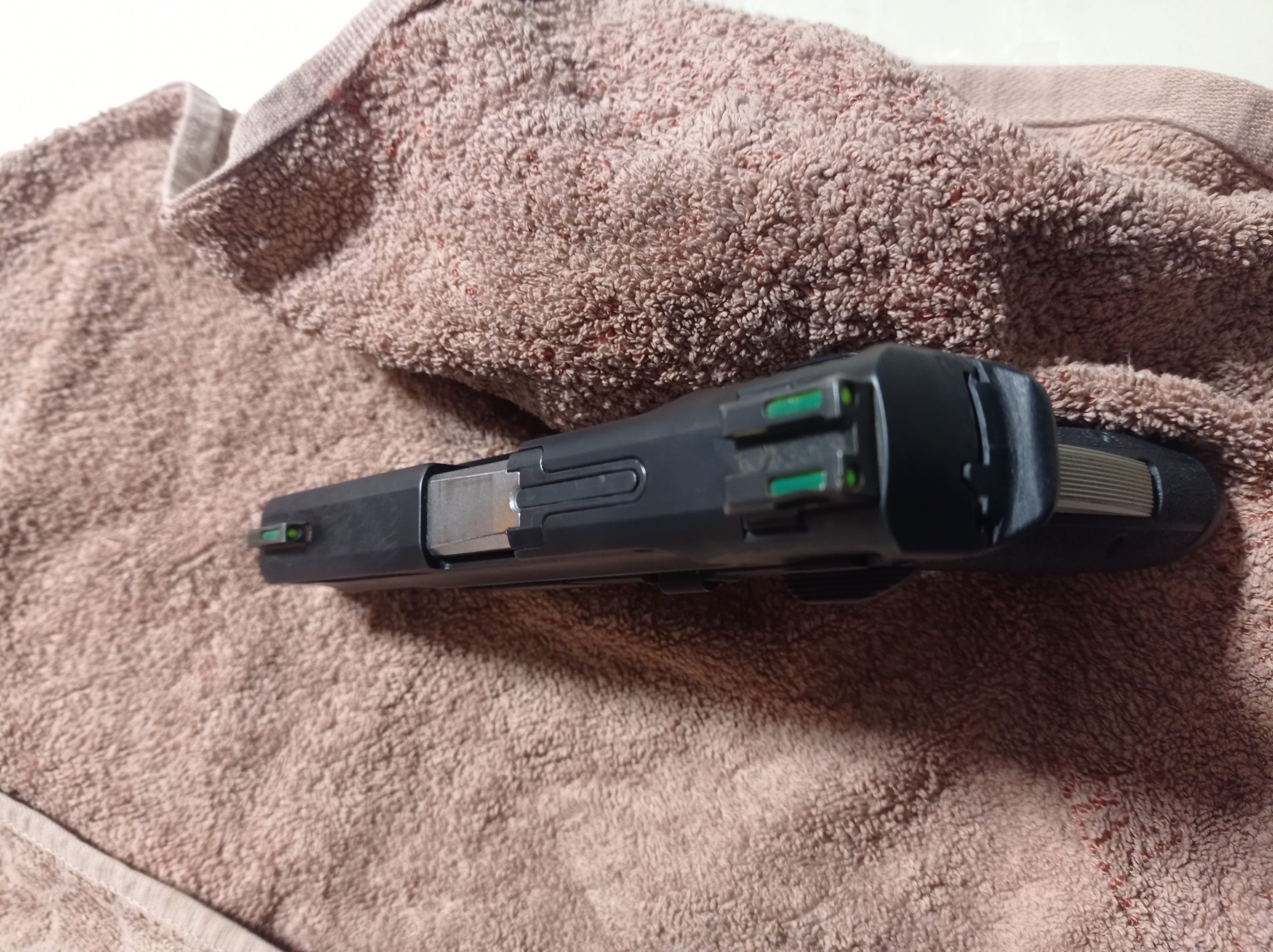  אקדח smith wesson במצב מצוין    2