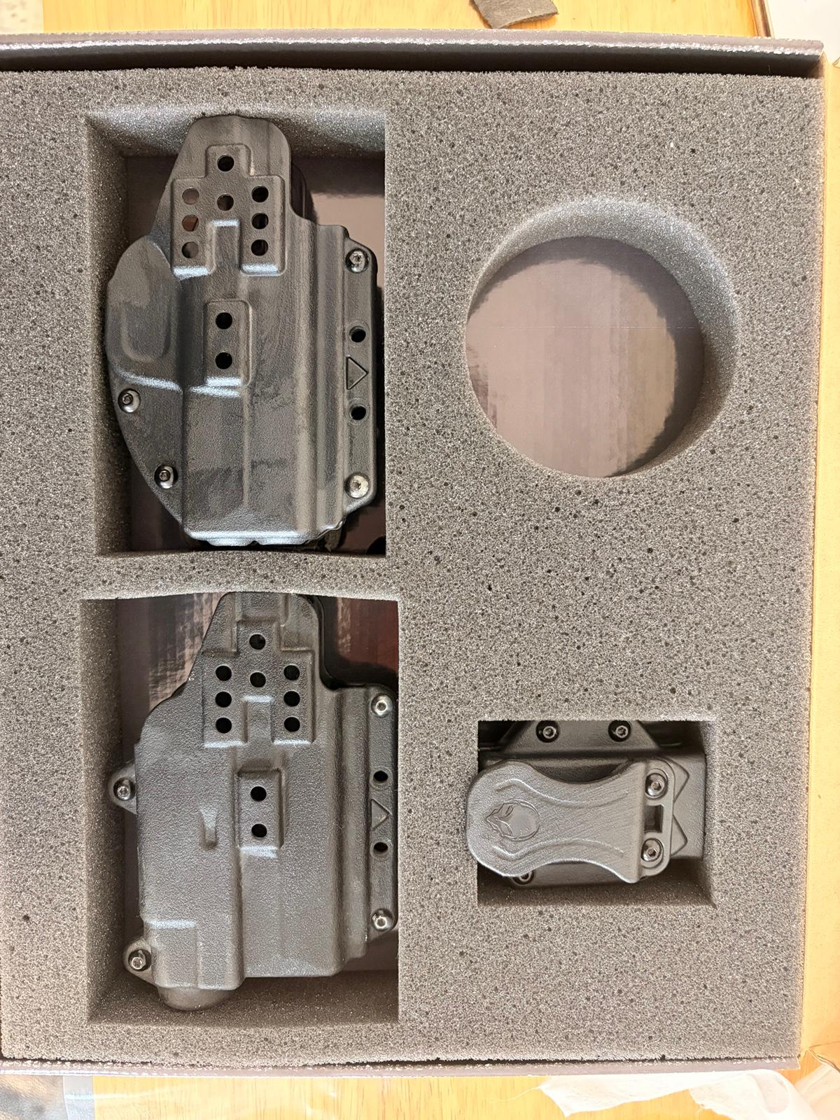 ערכת EDC של אליאן גיר ל Hellcat pro  2