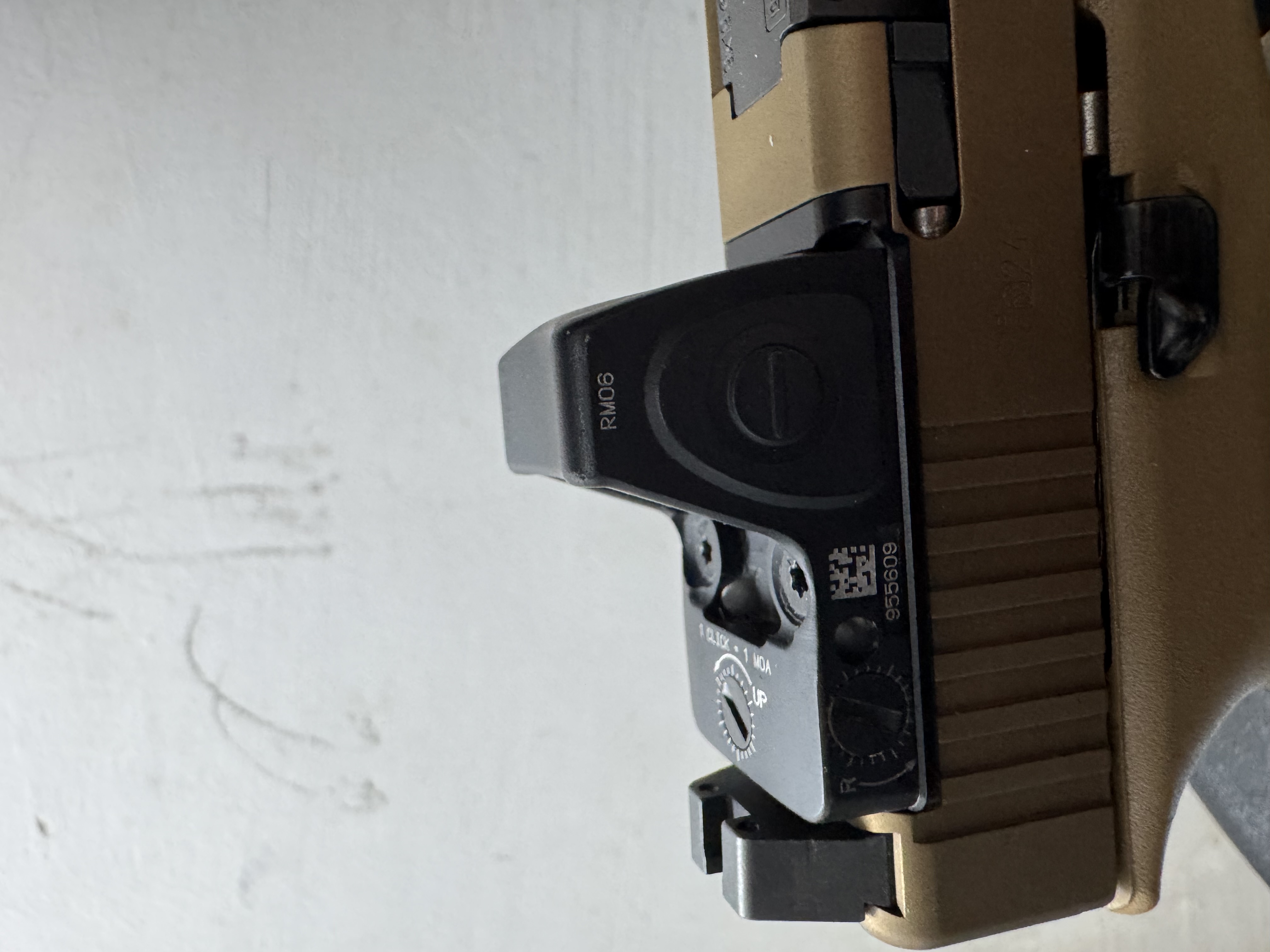 כוונת נקודה אדומה Trijicon  RMR Type 2 – RM06, 3.25 MOA,