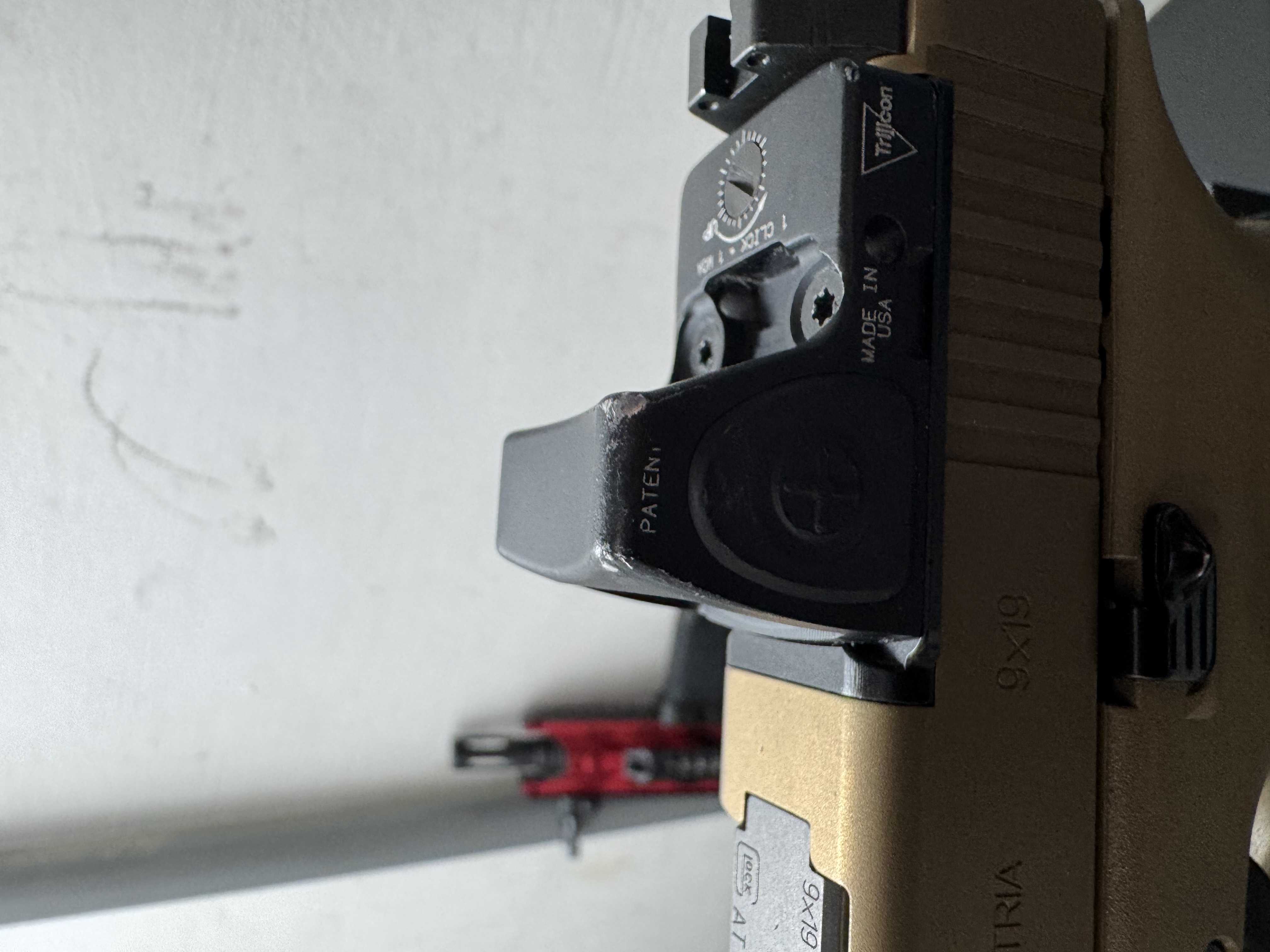 כוונת נקודה אדומה Trijicon  RMR Type 2 – RM06, 3.25 MOA, 3